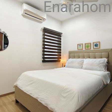 Enarahomes Shah Alam Exterior photo