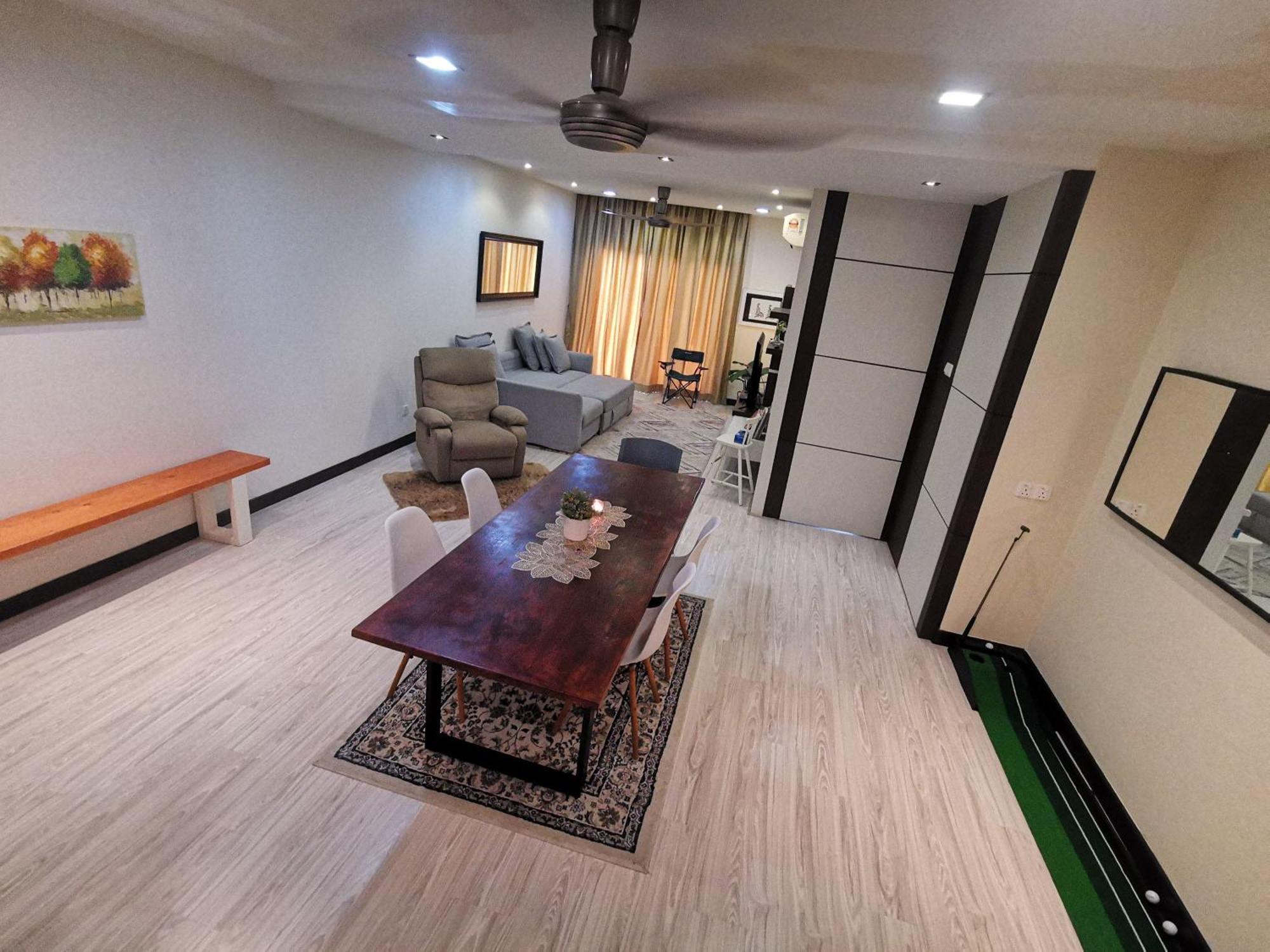 Enarahomes Shah Alam Exterior photo