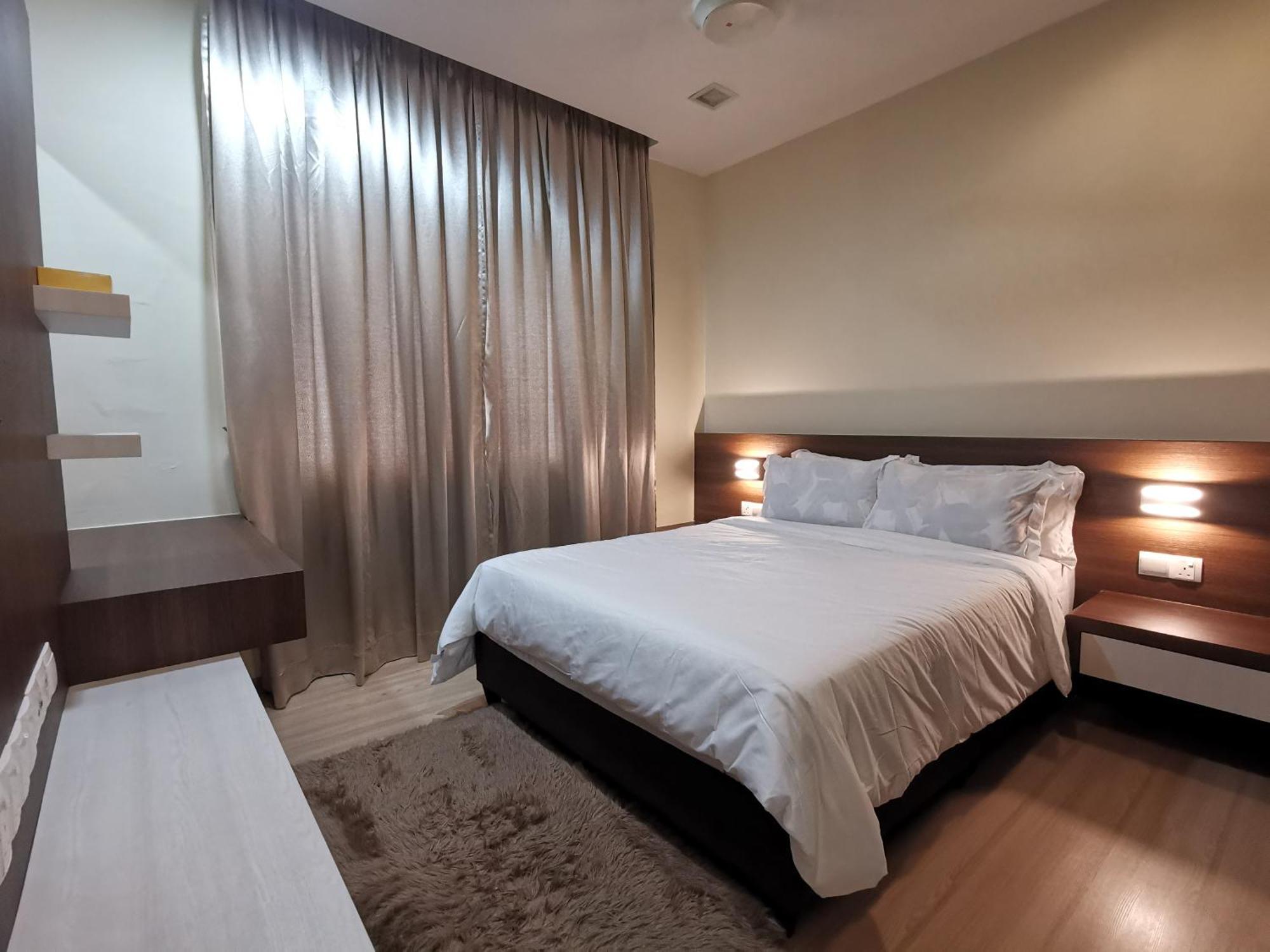Enarahomes Shah Alam Exterior photo